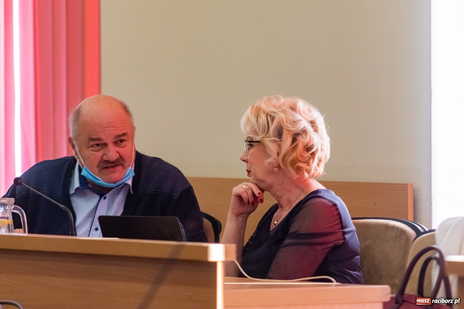 Zdjęcie w galerii na portalu naszraciborz.pl: Krótkie posiedzenie komisji finansów wiadomości z regionu