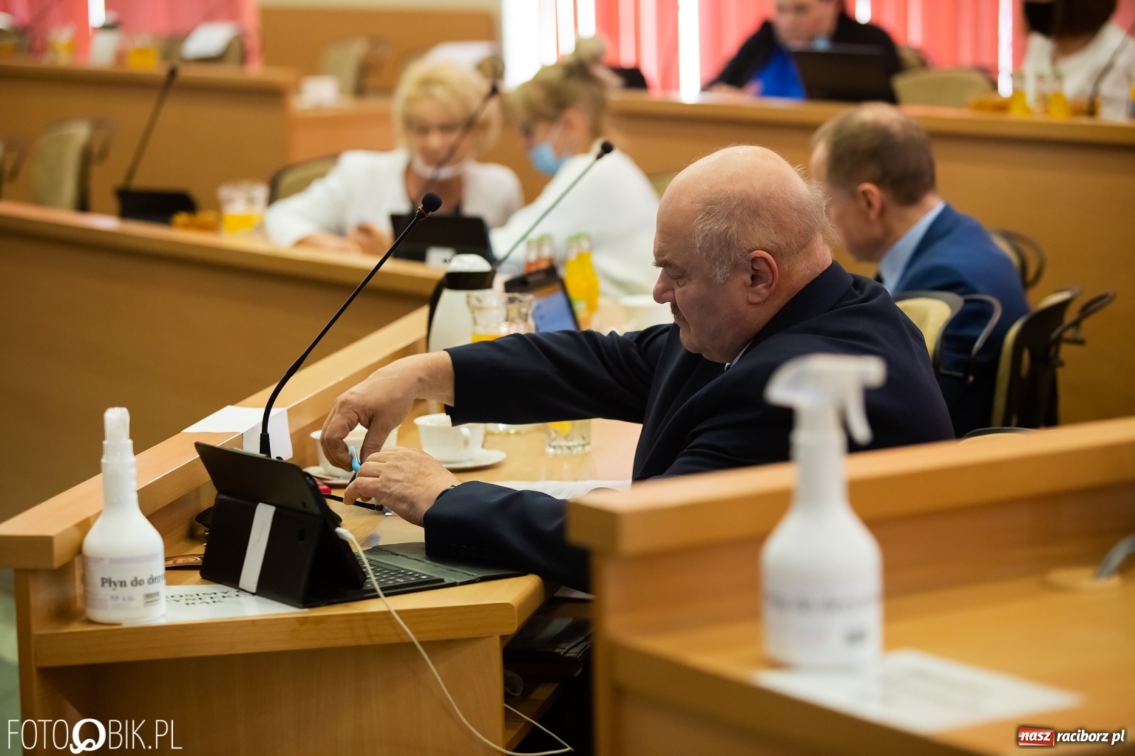 Zdjęcie w galerii na portalu naszraciborz.pl: Radni zatwierdzili pomoc miasta dla branży gastronomiczno-hotelarskiej wiadomości z regionu