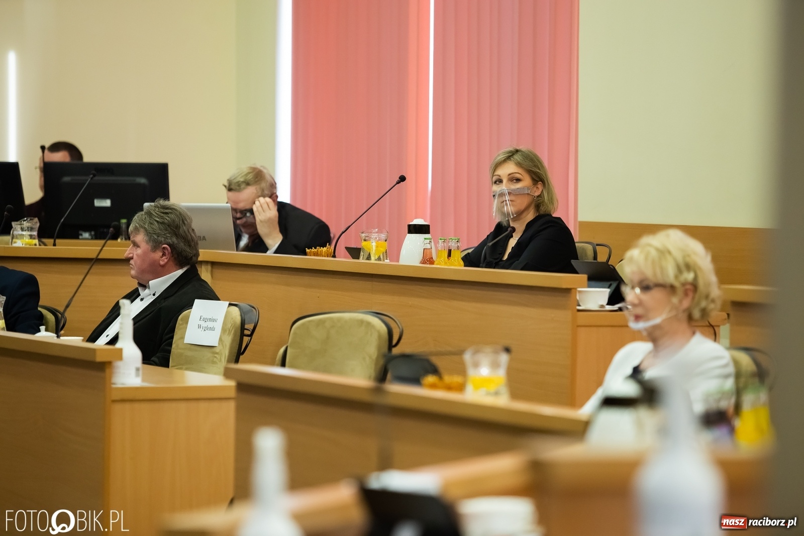 Zdjęcie w galerii na portalu naszraciborz.pl: Radni zatwierdzili pomoc miasta dla branży gastronomiczno-hotelarskiej wiadomości z regionu