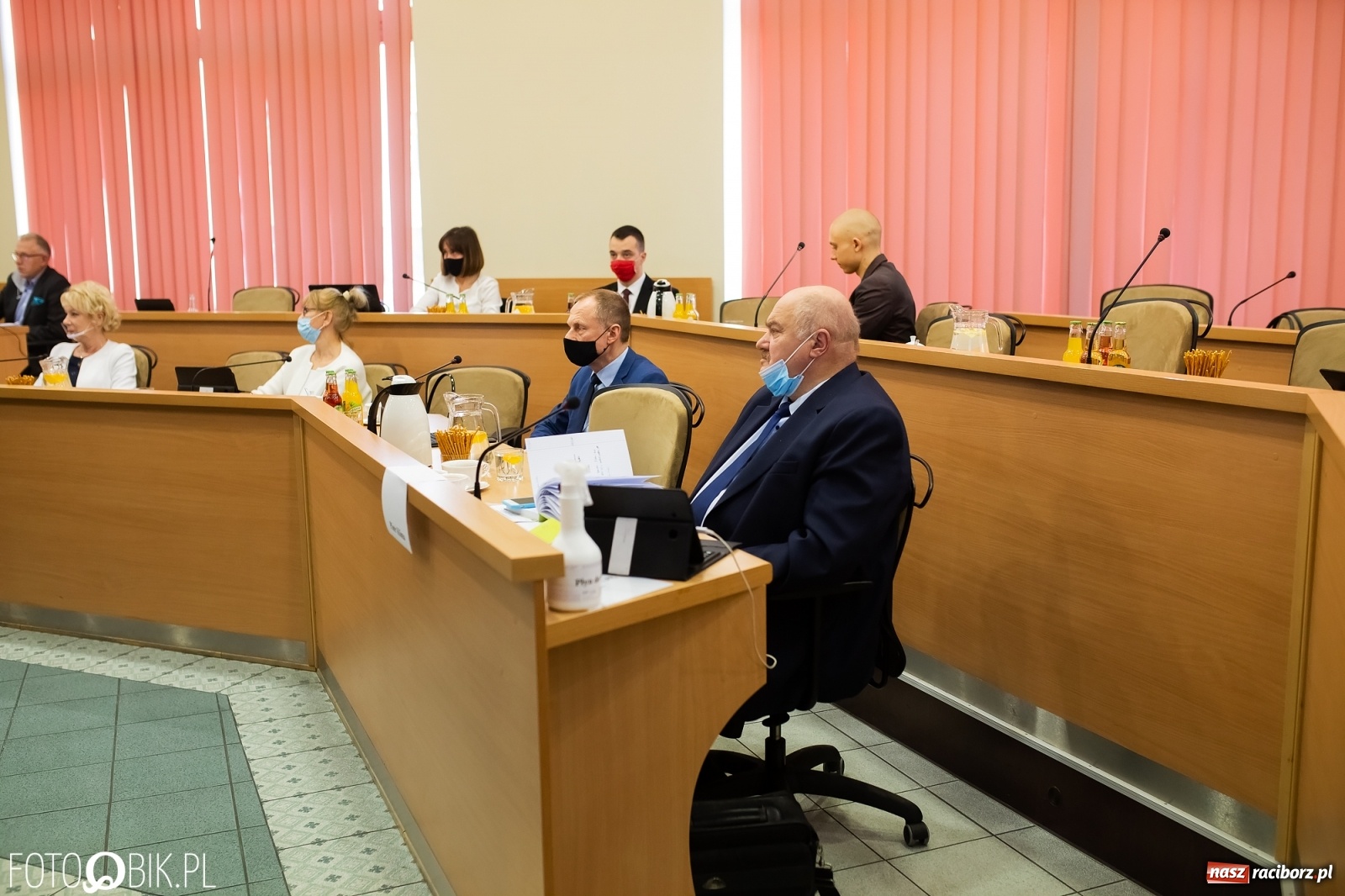 Zdjęcie w galerii na portalu naszraciborz.pl: Radni zatwierdzili pomoc miasta dla branży gastronomiczno-hotelarskiej wiadomości z regionu