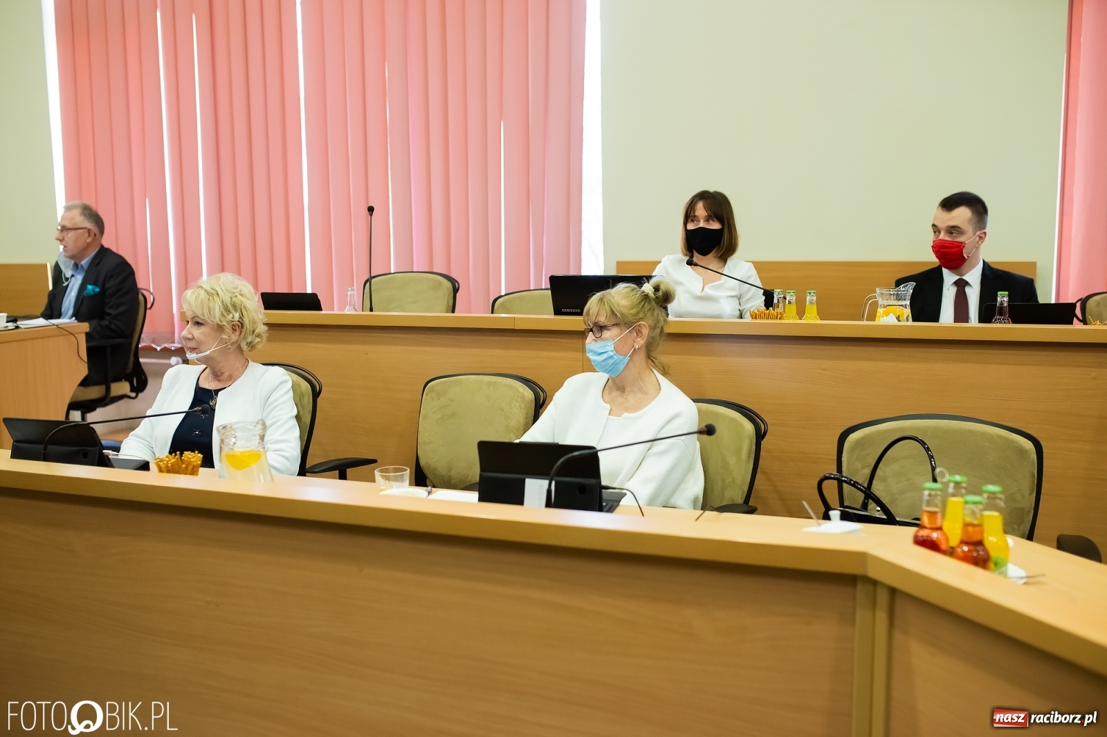 Zdjęcie w galerii na portalu naszraciborz.pl: Radni zatwierdzili pomoc miasta dla branży gastronomiczno-hotelarskiej wiadomości z regionu