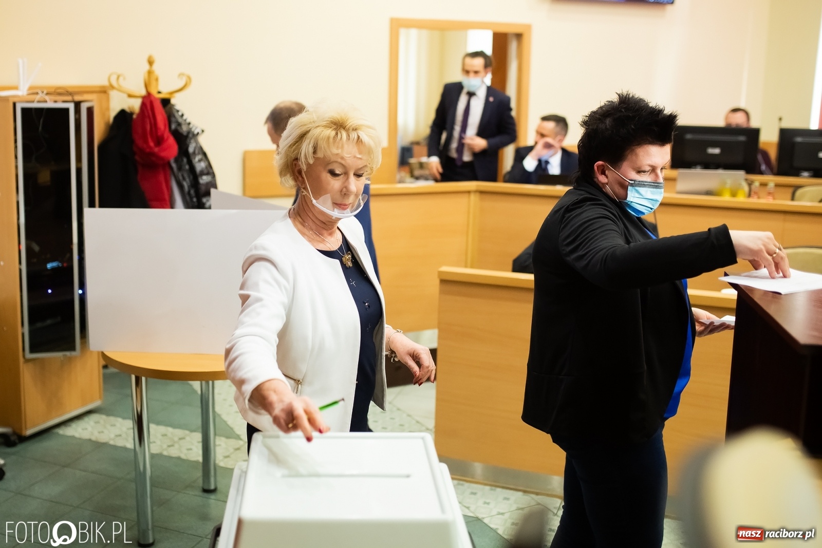 Zdjęcie w galerii na portalu naszraciborz.pl: Radni zatwierdzili pomoc miasta dla branży gastronomiczno-hotelarskiej wiadomości z regionu