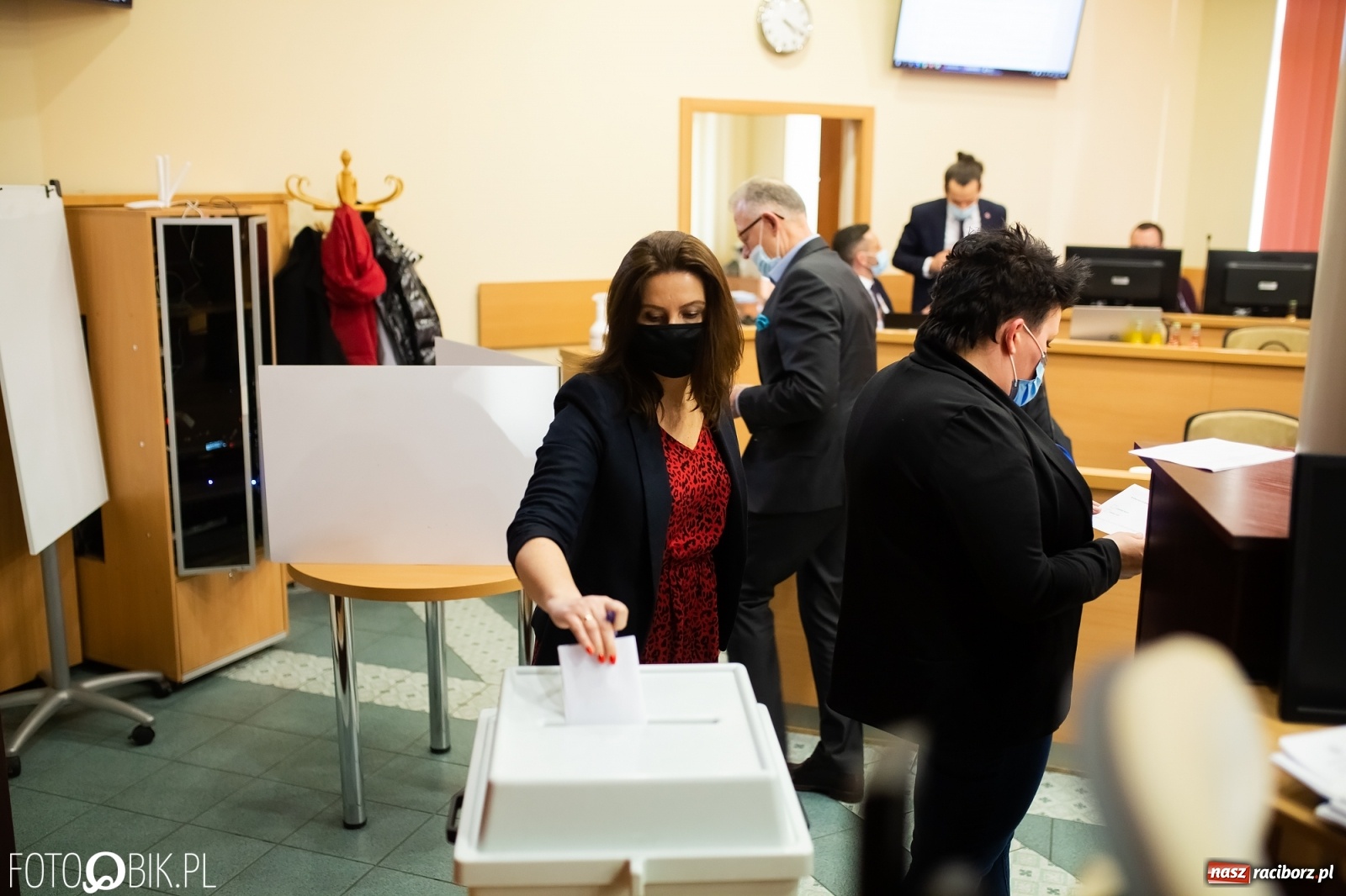 Zdjęcie w galerii na portalu naszraciborz.pl: Radni zatwierdzili pomoc miasta dla branży gastronomiczno-hotelarskiej wiadomości z regionu