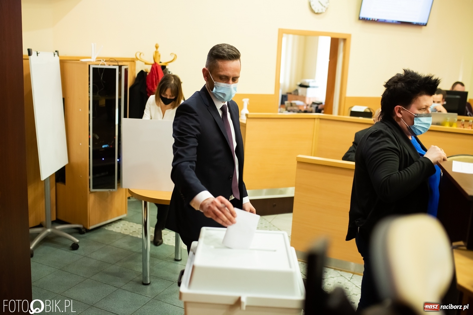 Zdjęcie w galerii na portalu naszraciborz.pl: Radni zatwierdzili pomoc miasta dla branży gastronomiczno-hotelarskiej wiadomości z regionu