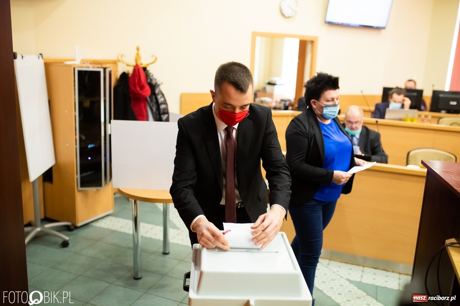 Zdjęcie w galerii na portalu naszraciborz.pl: Radni zatwierdzili pomoc miasta dla branży gastronomiczno-hotelarskiej wiadomości z regionu