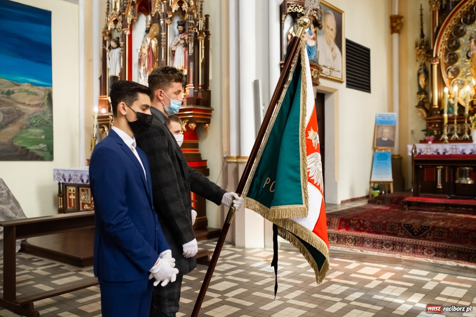 Zdjęcie w galerii na portalu naszraciborz.pl: Na Ostrogu pożegnano legendę raciborskiej Unii wiadomości z regionu