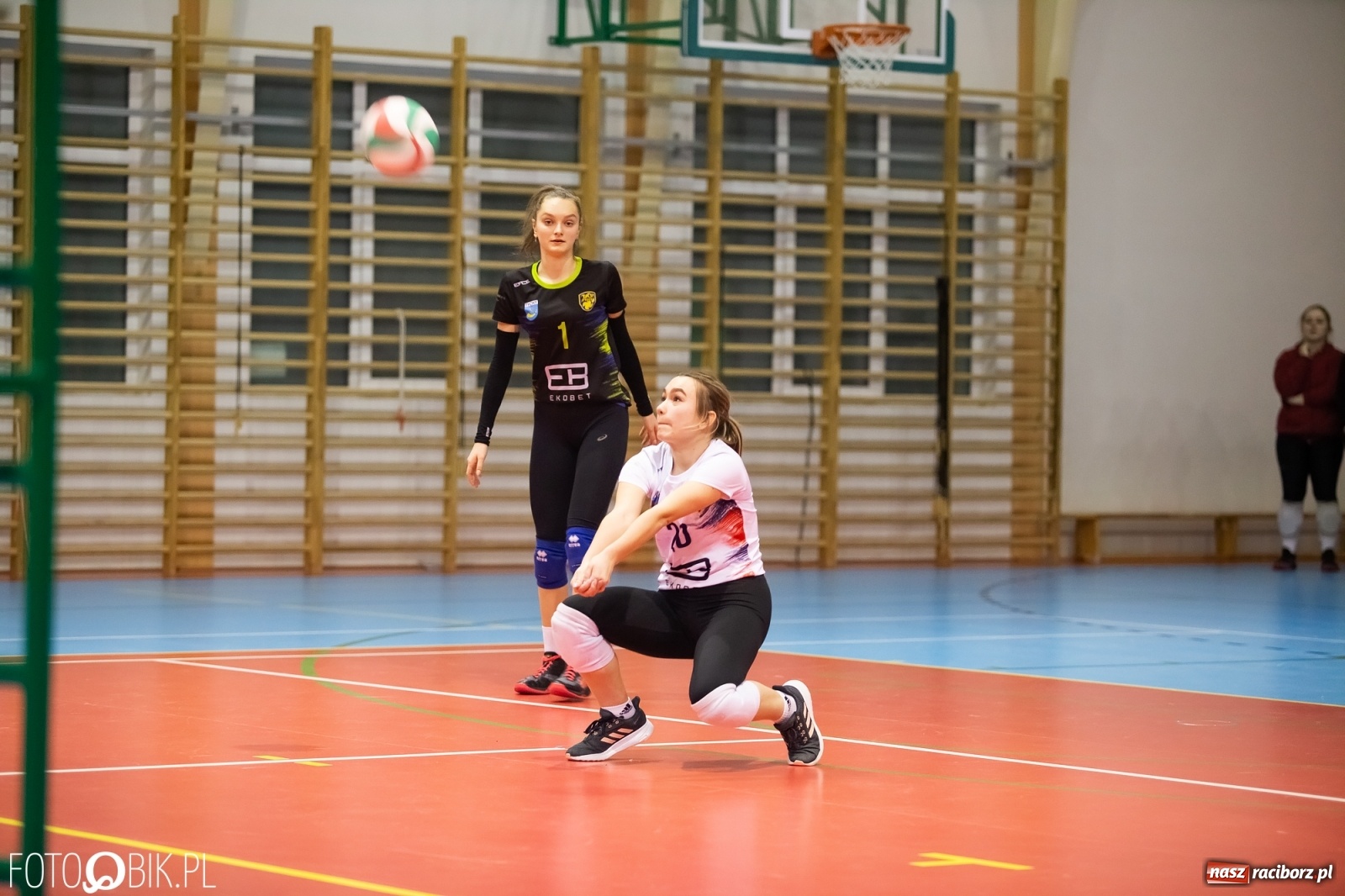 Zdjęcie w galerii na portalu naszraciborz.pl: Komplet punktów siatkarek Krzanowic [FOTO]  wiadomości z regionu