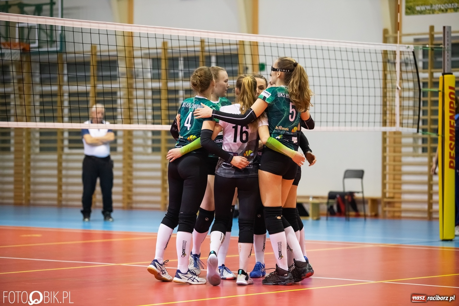 Zdjęcie w galerii na portalu naszraciborz.pl: Komplet punktów siatkarek Krzanowic [FOTO]  wiadomości z regionu