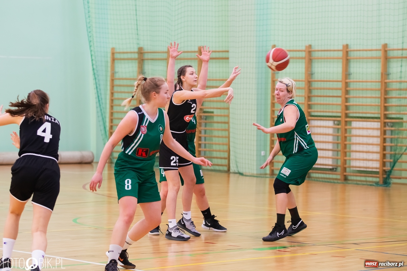 Zdjęcie w galerii na portalu naszraciborz.pl: Koszykówka. Porażka RKK AZS Racibórz na zakończenie sezonu [FOTO] wiadomości z regionu