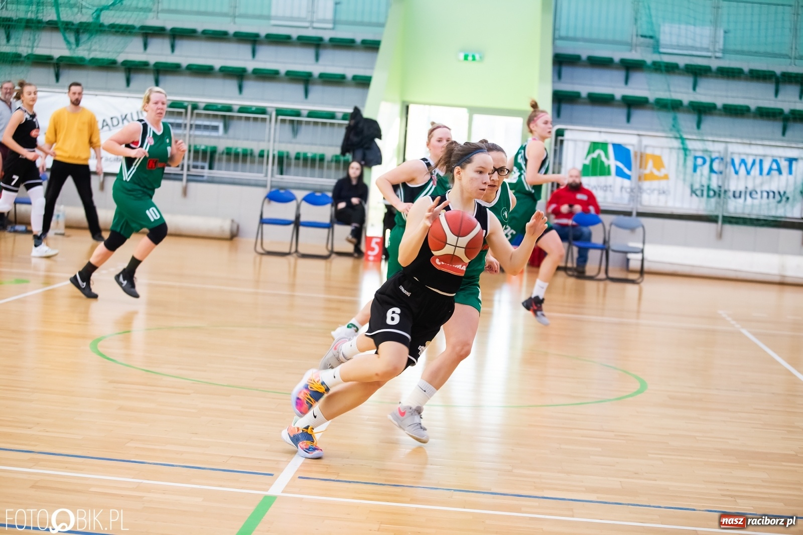 Zdjęcie w galerii na portalu naszraciborz.pl: Koszykówka. Porażka RKK AZS Racibórz na zakończenie sezonu [FOTO] wiadomości z regionu