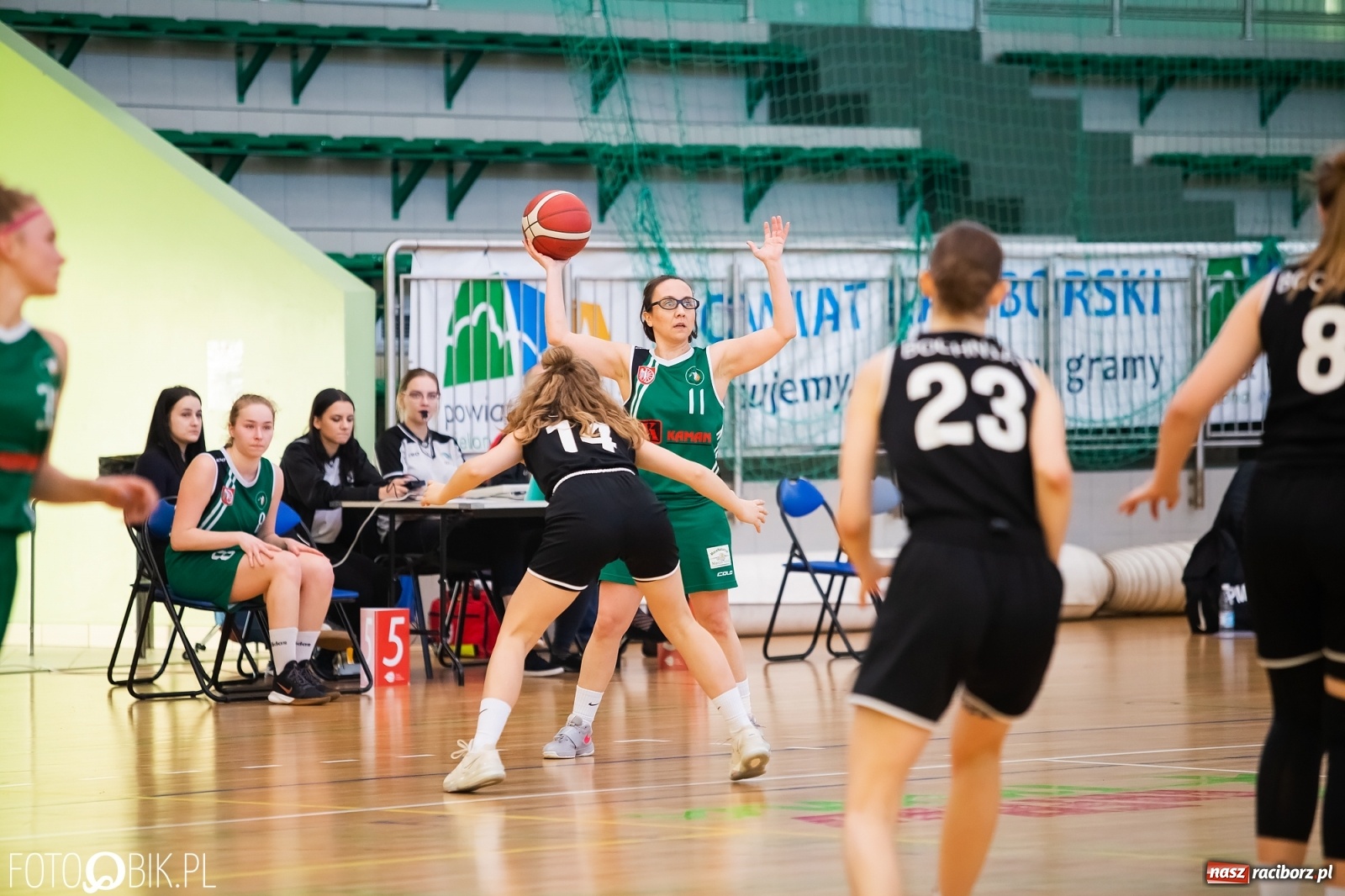 Zdjęcie w galerii na portalu naszraciborz.pl: Koszykówka. Porażka RKK AZS Racibórz na zakończenie sezonu [FOTO] wiadomości z regionu