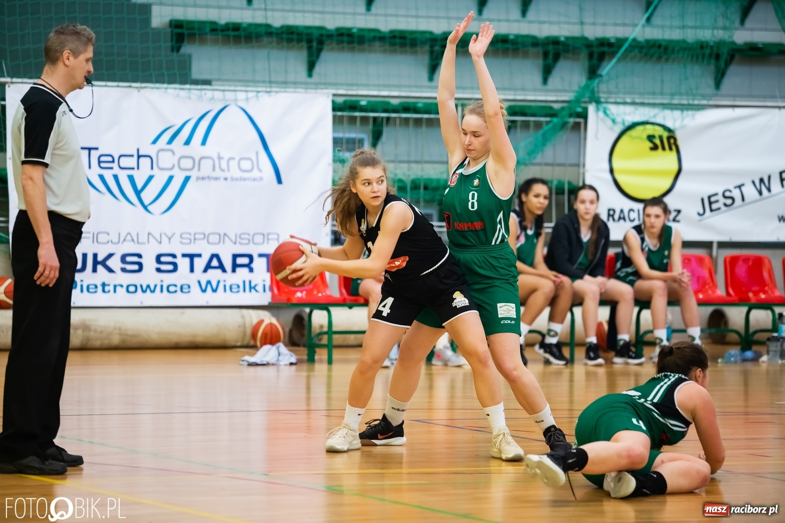 Zdjęcie w galerii na portalu naszraciborz.pl: Koszykówka. Porażka RKK AZS Racibórz na zakończenie sezonu [FOTO] wiadomości z regionu