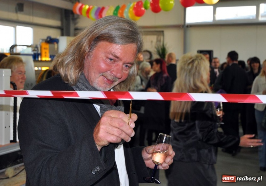 Zdjęcie w galerii na portalu naszraciborz.pl: Przeźroczysty kamień państwa Ortmanns wiadomości z regionu