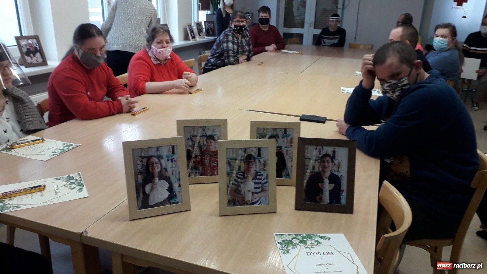 Zdjęcie w galerii na portalu naszraciborz.pl: Mój Anioł Stróż - konkurs w Warsztacie Terapii Zajęciowej wiadomości z regionu
