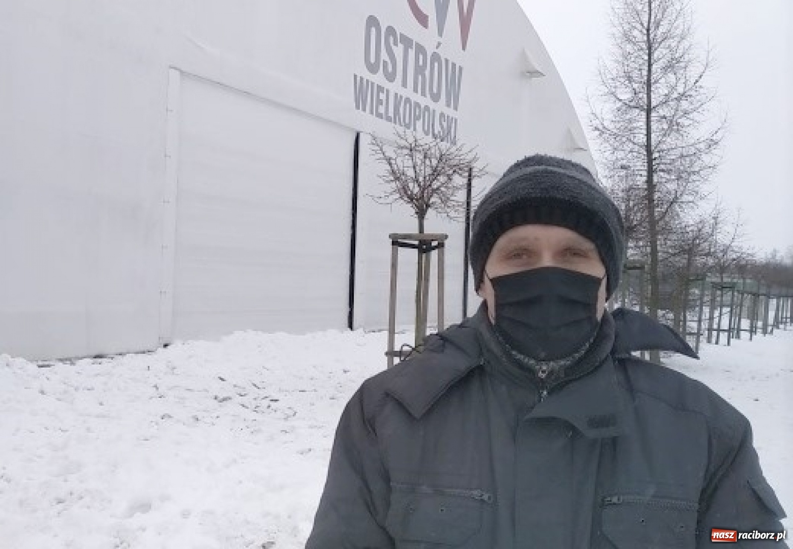 Zdjęcie w galerii na portalu naszraciborz.pl: Z lodowiska na Rynku skorzystało ponad 5 tysięcy osób wiadomości z regionu