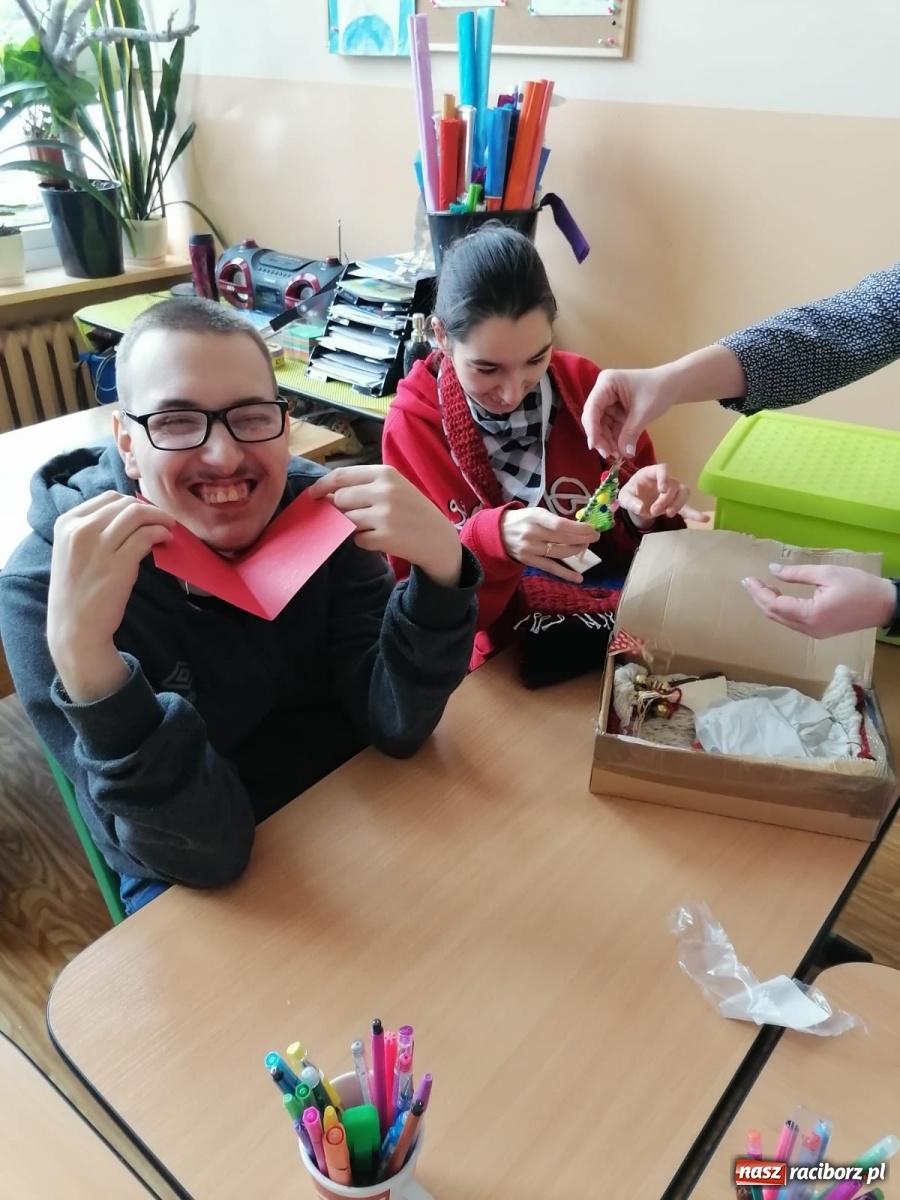 Zdjęcie w galerii na portalu naszraciborz.pl: Wyznaczanie dróg ku integracji. Uczniowie Zespołu Szkół Specjalnych w Erasmus+ wiadomości z regionu