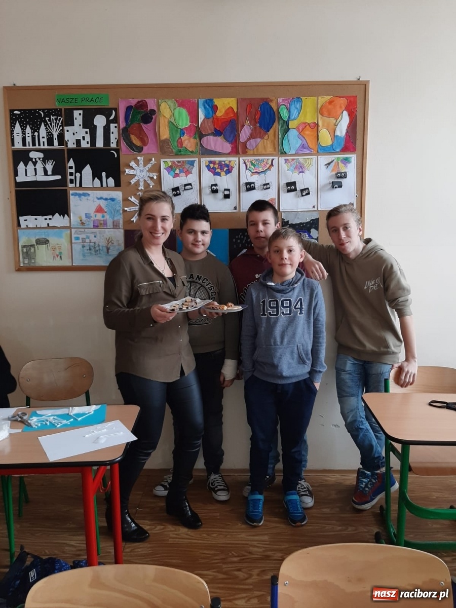 Zdjęcie w galerii na portalu naszraciborz.pl: Wyznaczanie dróg ku integracji. Uczniowie Zespołu Szkół Specjalnych w Erasmus+ wiadomości z regionu