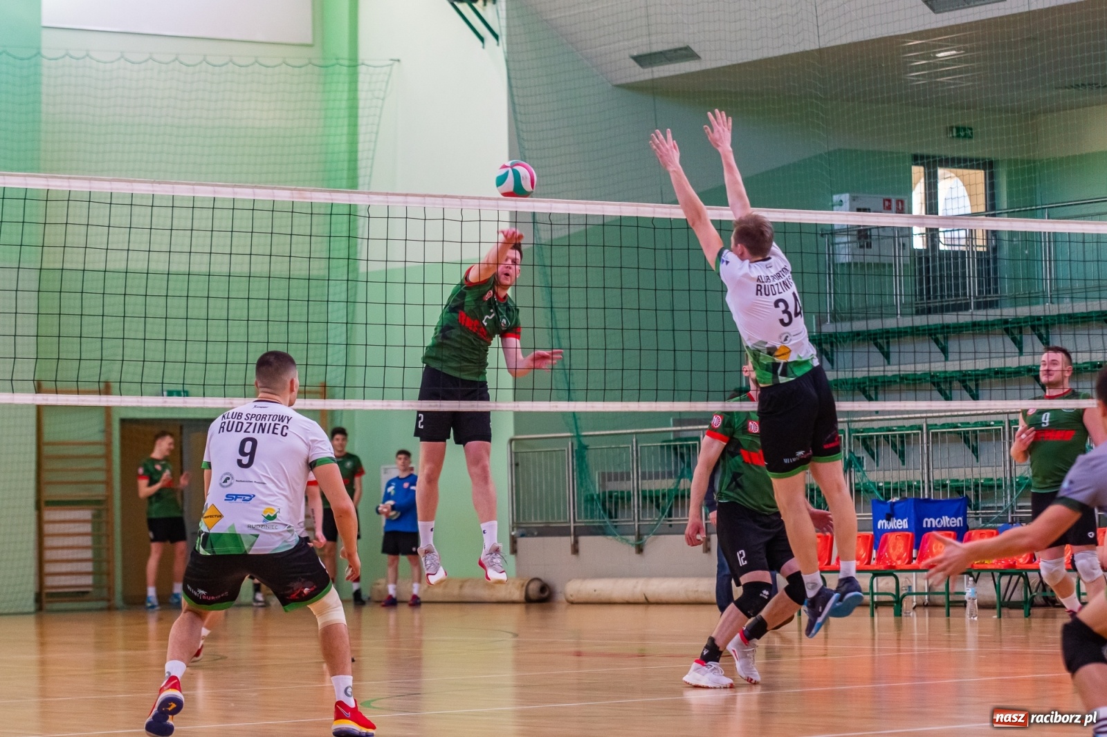 Zdjęcie w galerii na portalu naszraciborz.pl: Waleczna postawa to za mało. Siatkarze Rafako z jednym punktem [FOTO i WIDEO] wiadomości z regionu