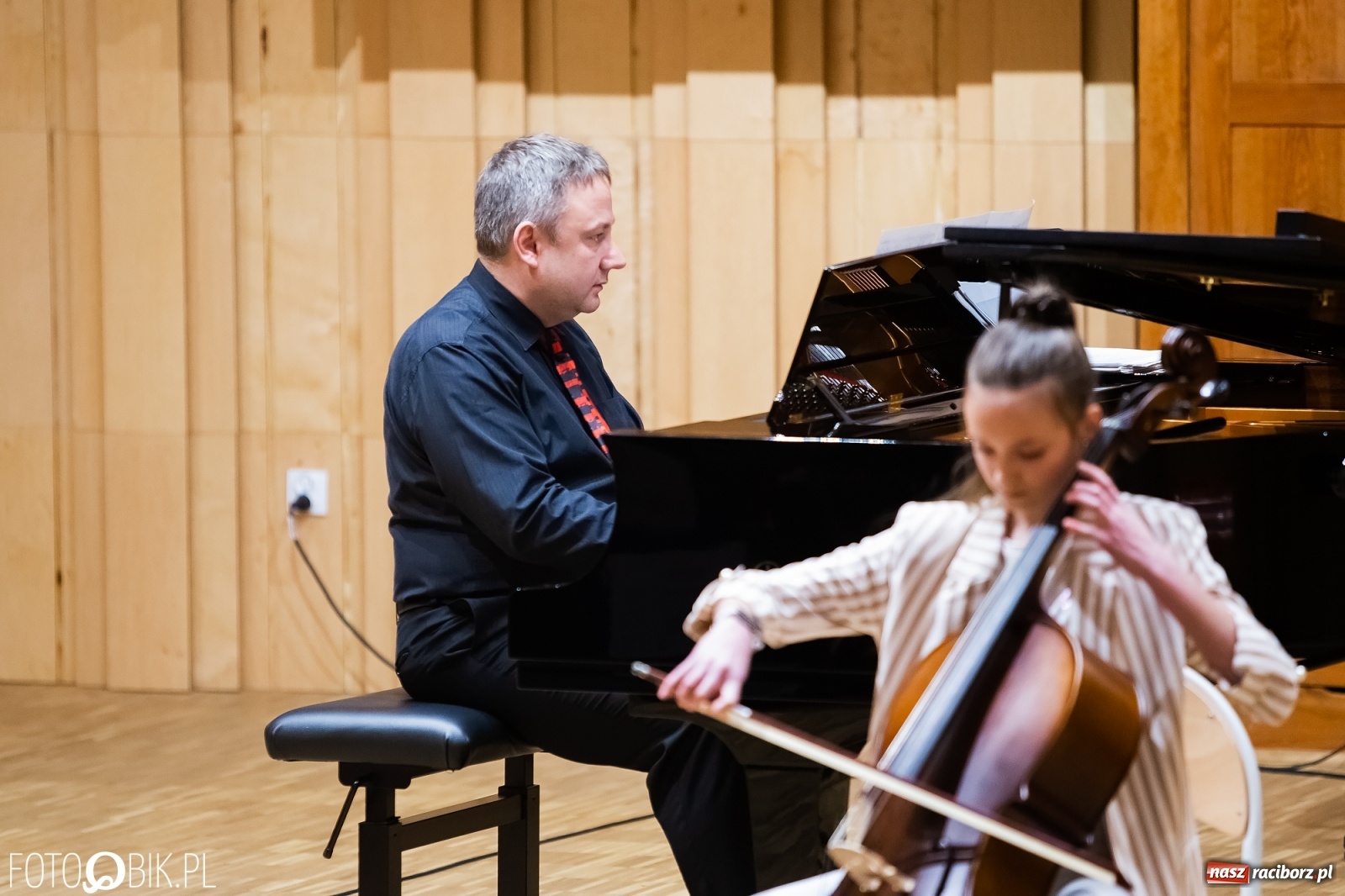 Zdjęcie w galerii na portalu naszraciborz.pl: Szkoła muzyczna zaprosiła na koncert z okazji Dnia Kobiet wiadomości z regionu