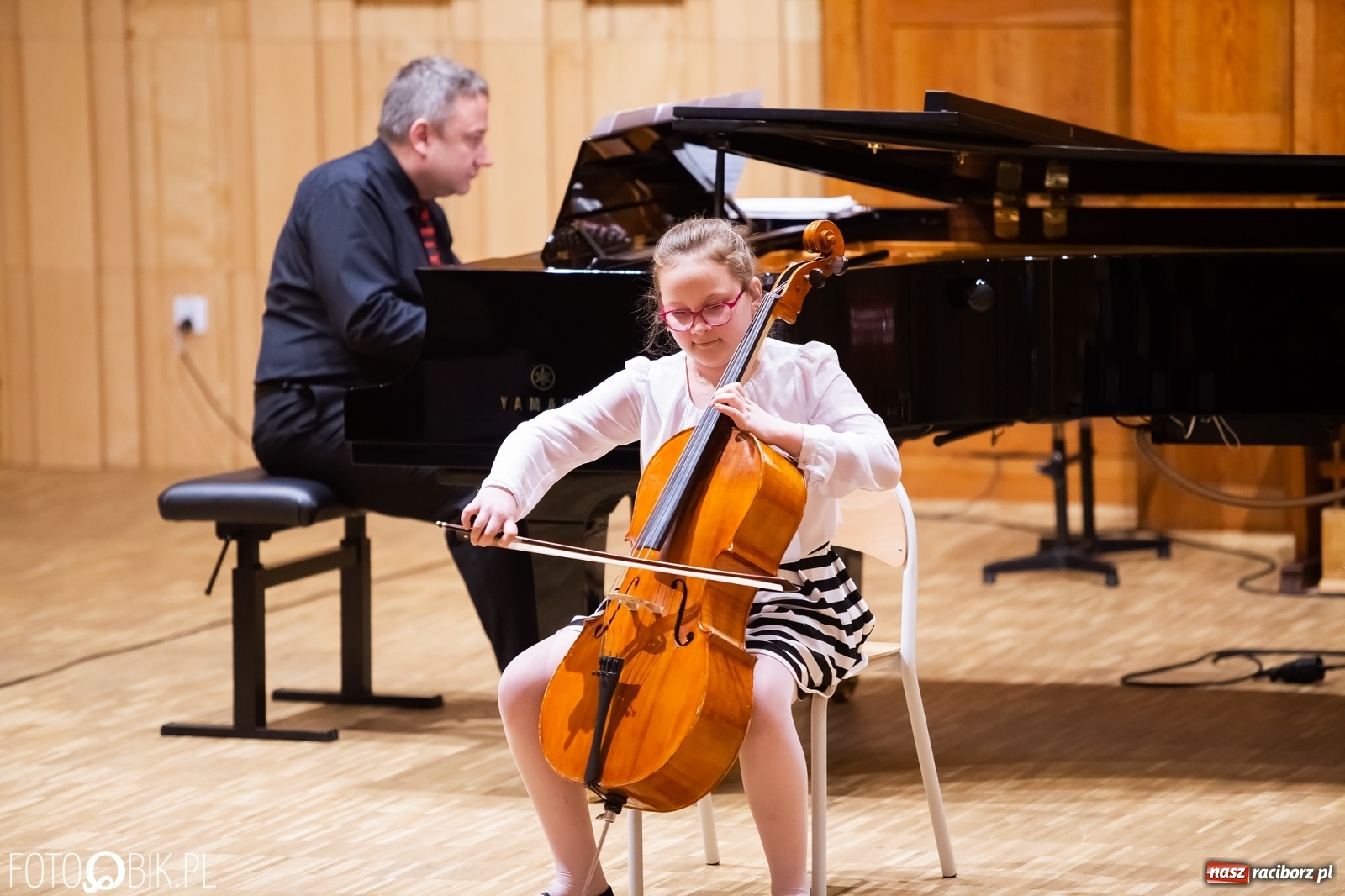 Zdjęcie w galerii na portalu naszraciborz.pl: Szkoła muzyczna zaprosiła na koncert z okazji Dnia Kobiet wiadomości z regionu