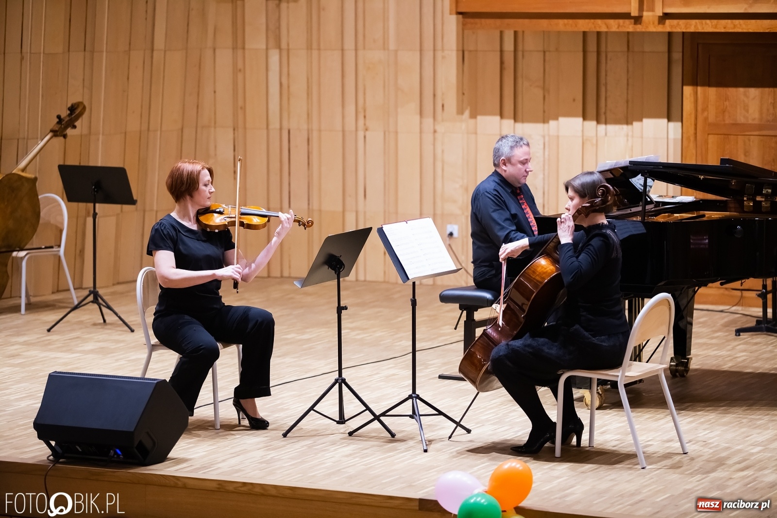 Zdjęcie w galerii na portalu naszraciborz.pl: Szkoła muzyczna zaprosiła na koncert z okazji Dnia Kobiet wiadomości z regionu