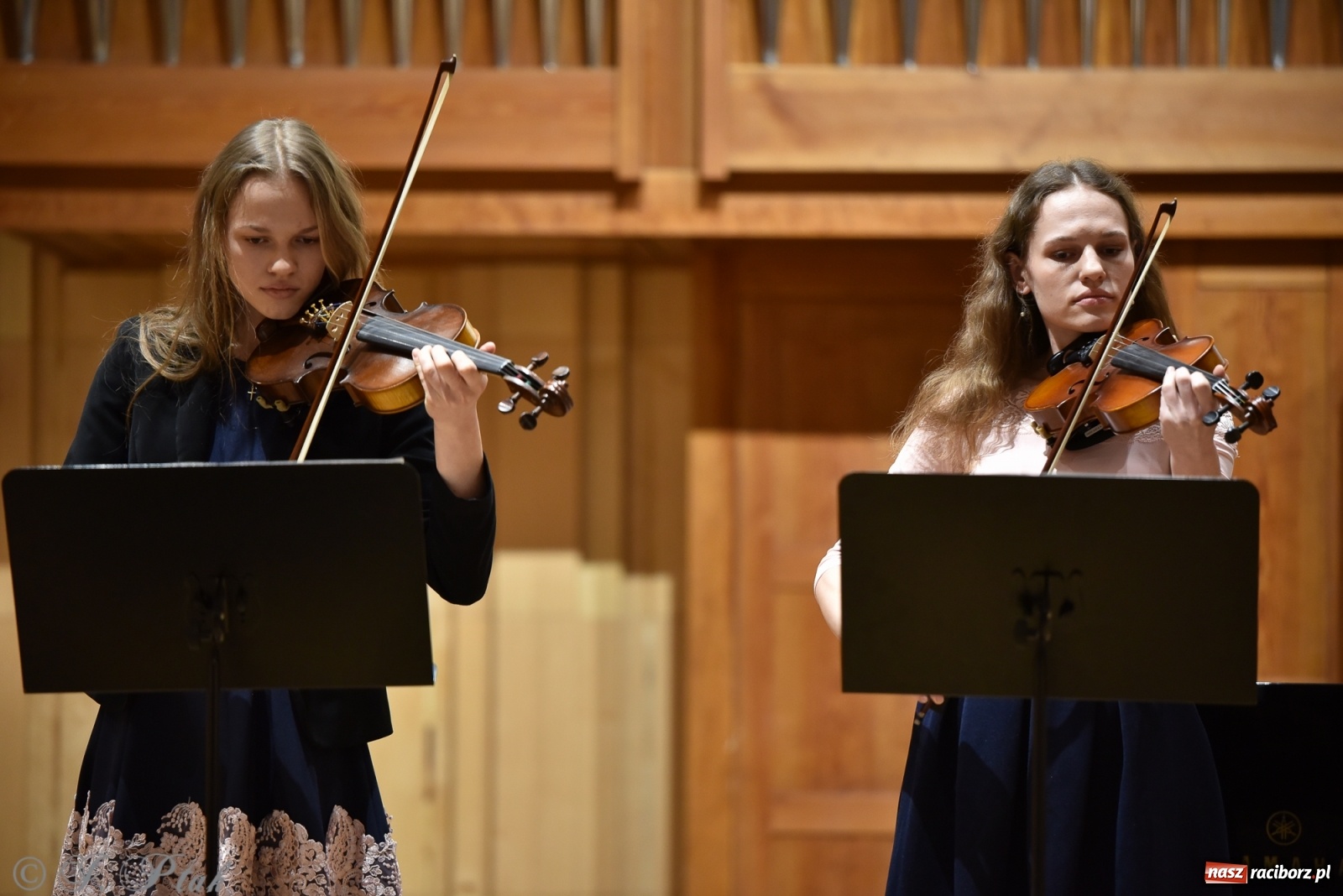 Zdjęcie w galerii na portalu naszraciborz.pl: Szkoła muzyczna zaprosiła na koncert z okazji Dnia Kobiet wiadomości z regionu