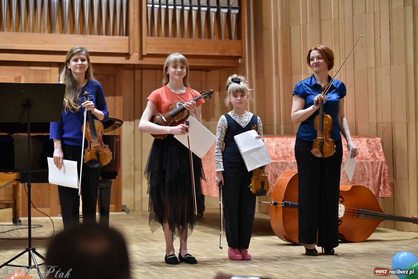 Zdjęcie w galerii na portalu naszraciborz.pl: Szkoła muzyczna zaprosiła na koncert z okazji Dnia Kobiet wiadomości z regionu