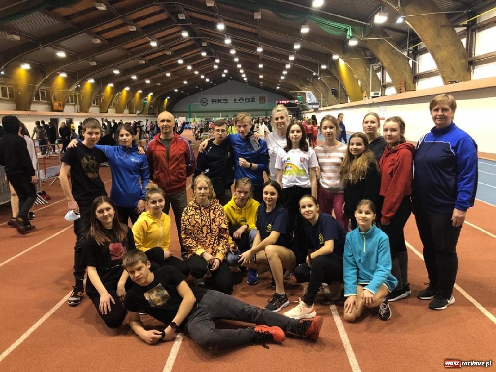 Zdjęcie w galerii na portalu naszraciborz.pl: Halowe Mistrzostwa Śląska U16 i U14 – sukcesy raciborzan wiadomości z regionu