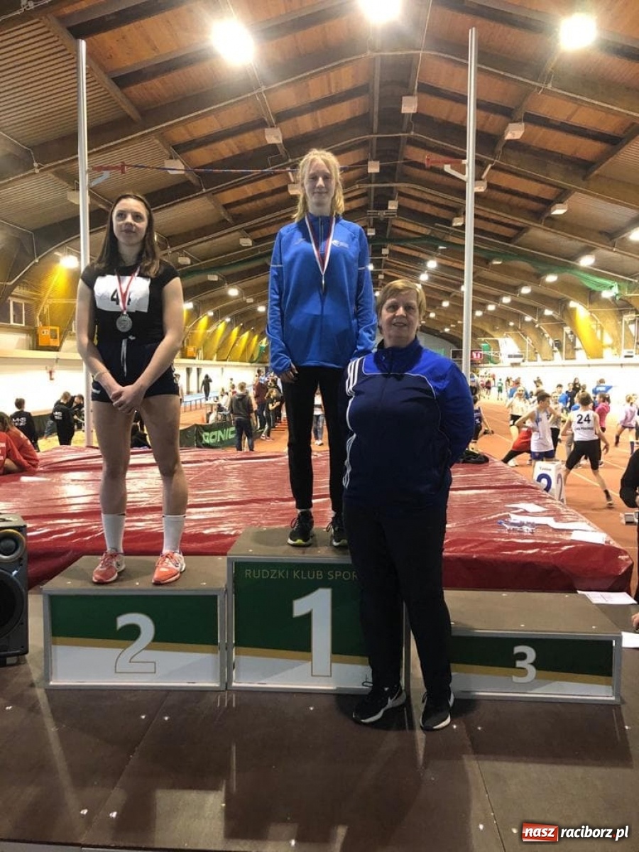 Zdjęcie w galerii na portalu naszraciborz.pl: Halowe Mistrzostwa Śląska U16 i U14 – sukcesy raciborzan wiadomości z regionu