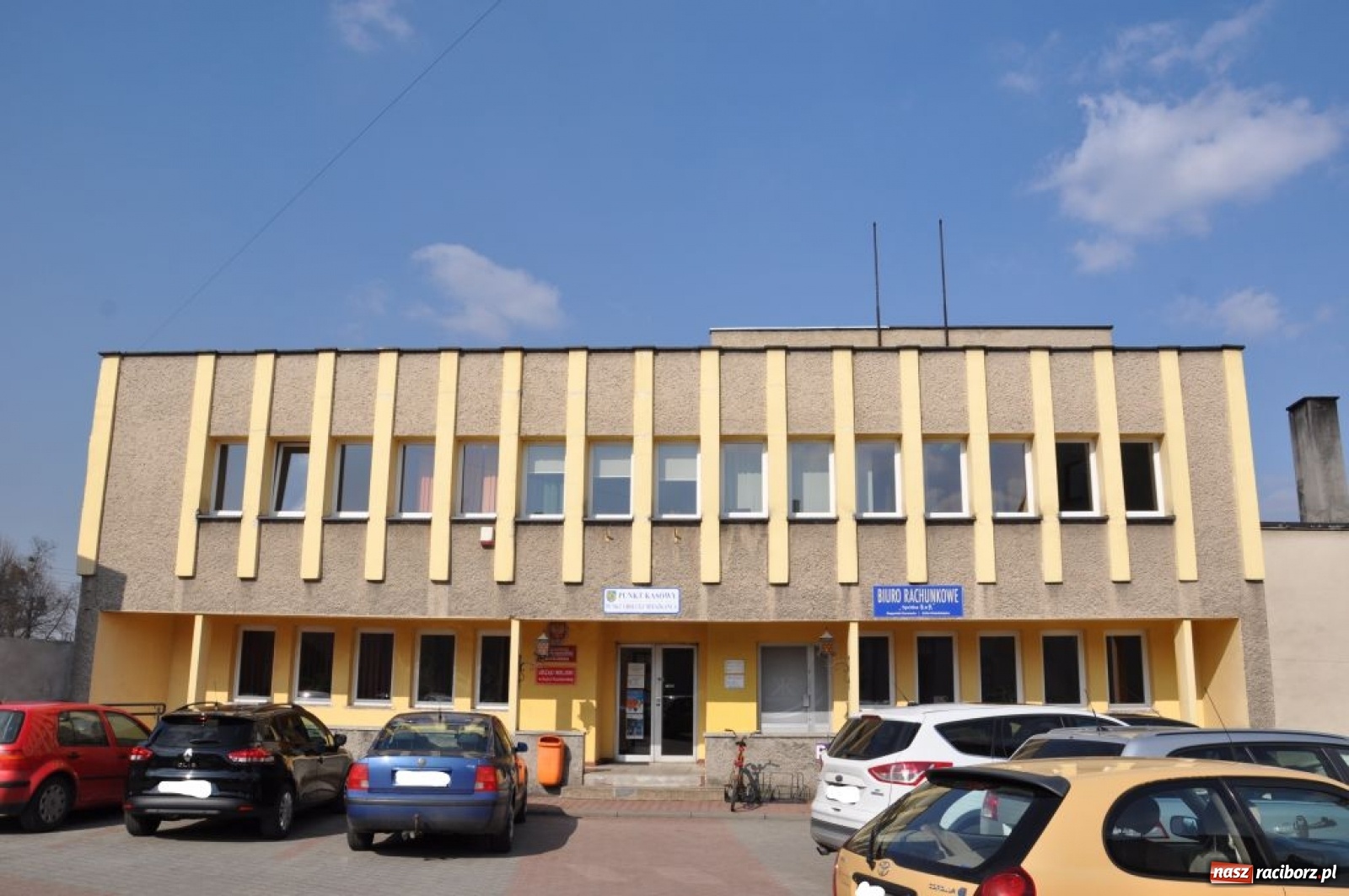 Zdjęcie w galerii na portalu naszraciborz.pl: Kuźnia Raciborska. Ruszają remonty budynków miejskich wiadomości z regionu