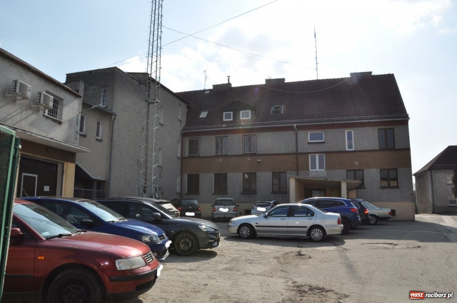 Zdjęcie w galerii na portalu naszraciborz.pl: Kuźnia Raciborska. Ruszają remonty budynków miejskich wiadomości z regionu