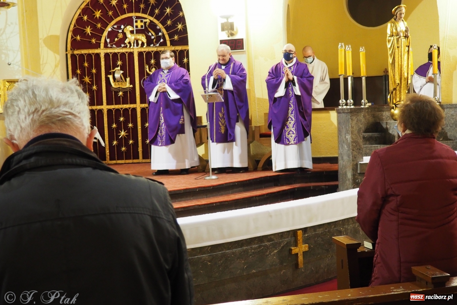 Zdjęcie w galerii na portalu naszraciborz.pl: Niezwykła monstrancja w kościele NSPJ [FOTO] wiadomości z regionu