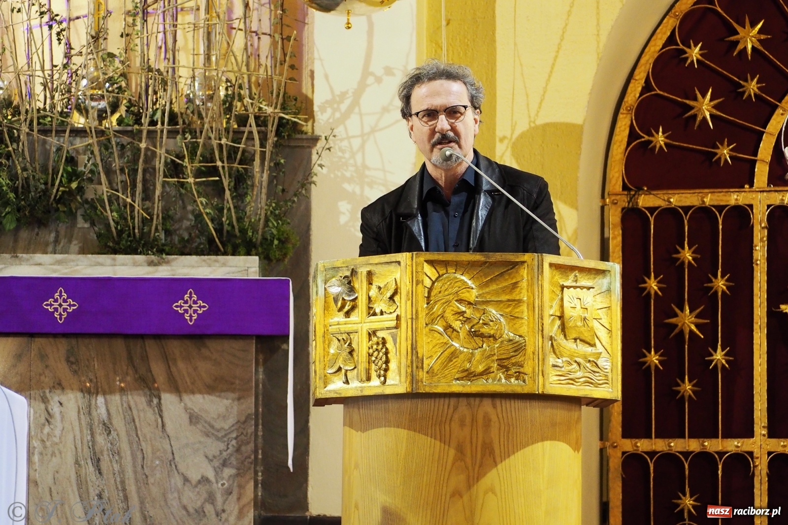 Zdjęcie w galerii na portalu naszraciborz.pl: Niezwykła monstrancja w kościele NSPJ [FOTO] wiadomości z regionu