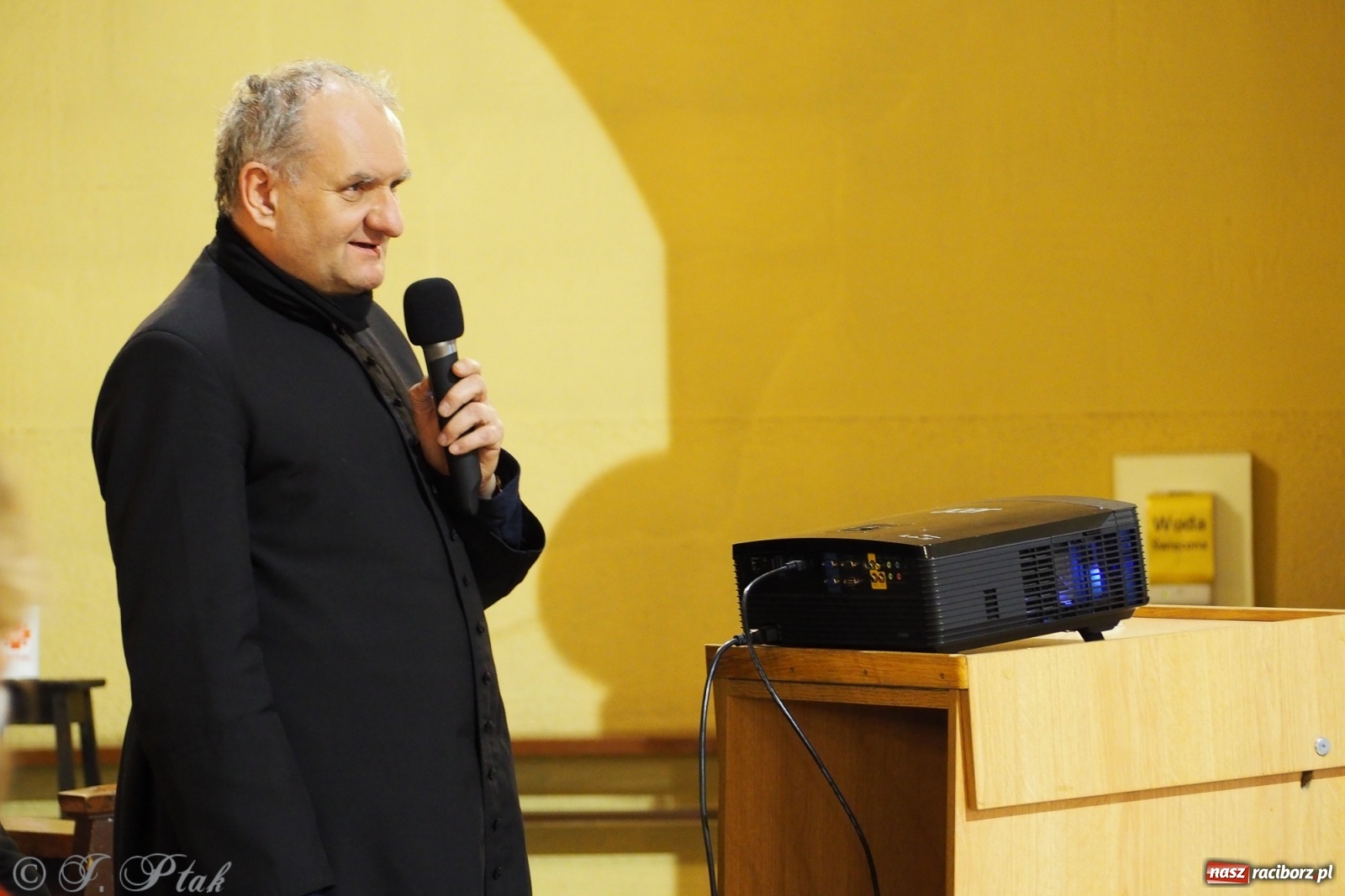 Zdjęcie w galerii na portalu naszraciborz.pl: Niezwykła monstrancja w kościele NSPJ [FOTO] wiadomości z regionu