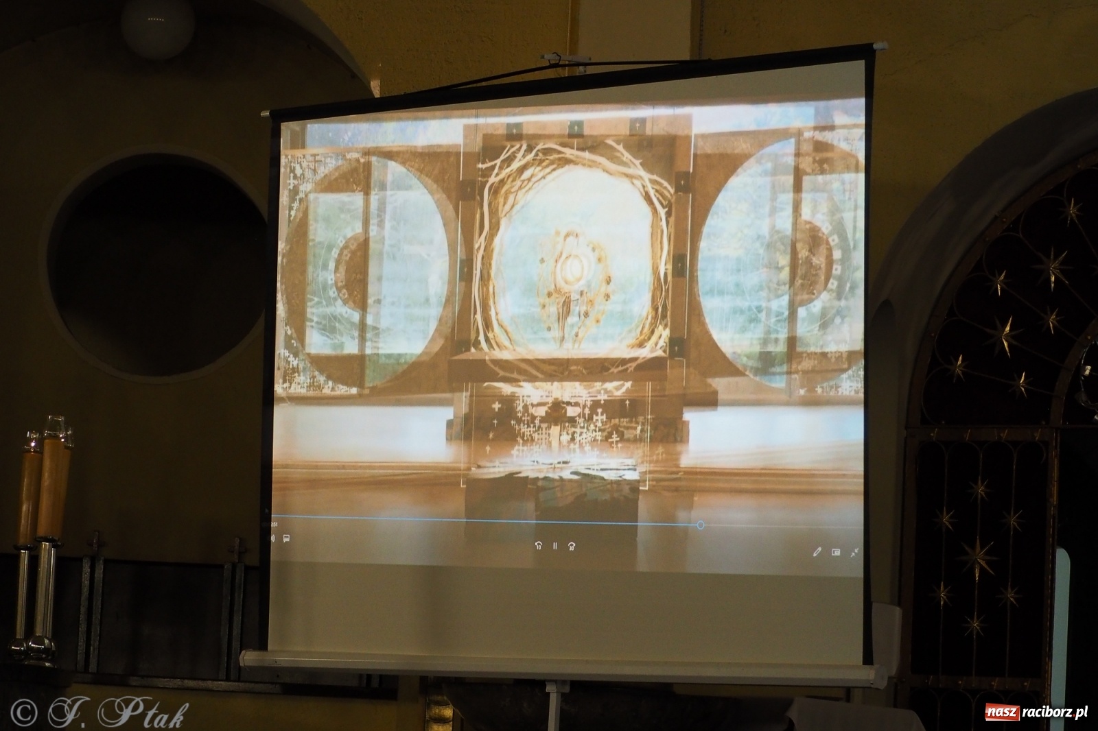 Zdjęcie w galerii na portalu naszraciborz.pl: Niezwykła monstrancja w kościele NSPJ [FOTO] wiadomości z regionu