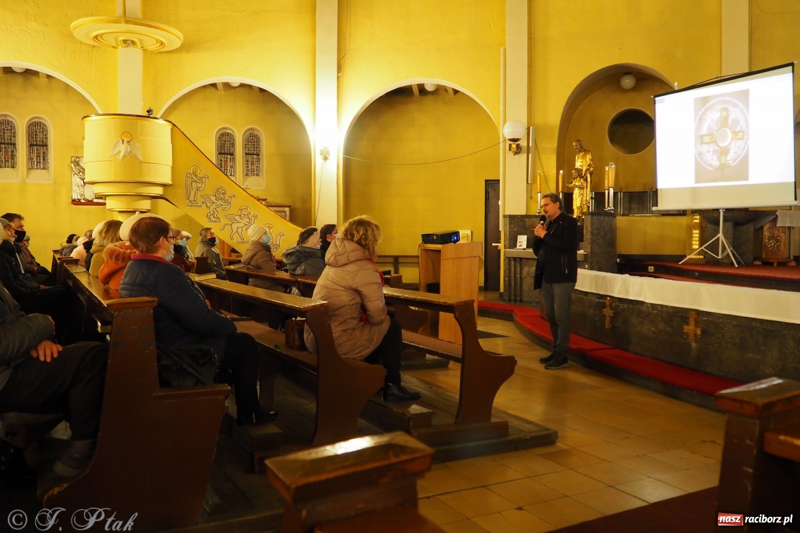 Zdjęcie w galerii na portalu naszraciborz.pl: Niezwykła monstrancja w kościele NSPJ [FOTO] wiadomości z regionu