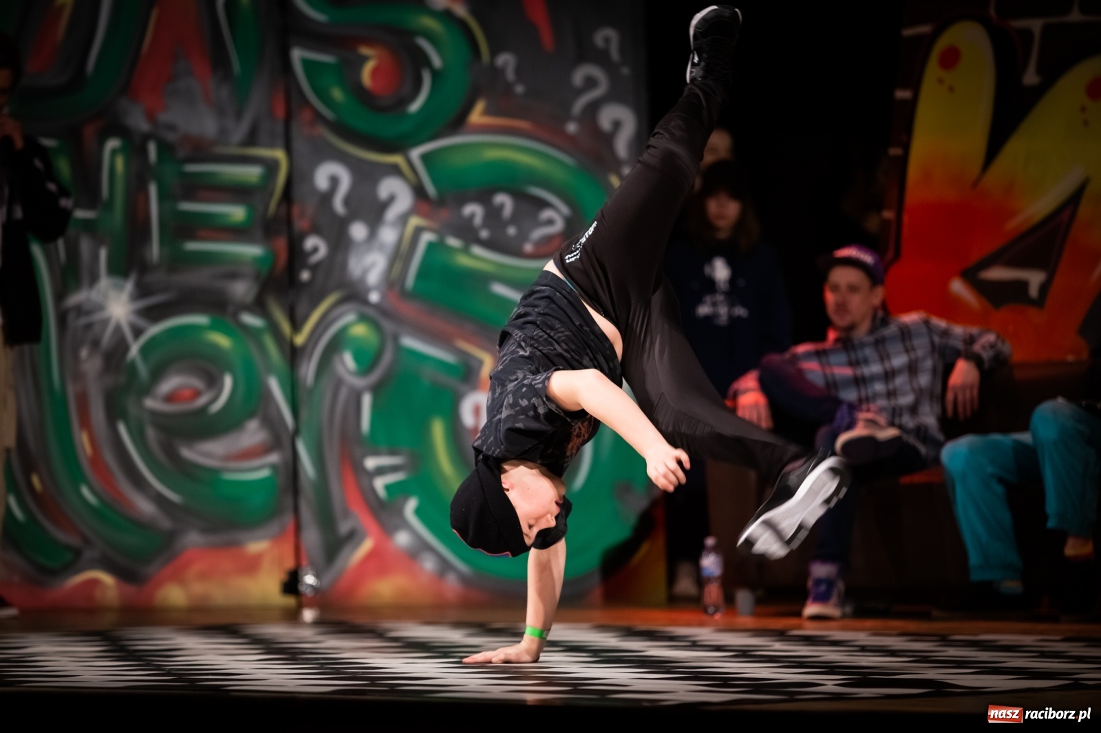 Zdjęcie w galerii na portalu naszraciborz.pl: Ogólnopolskie zawody breakingowe w RCK wiadomości z regionu