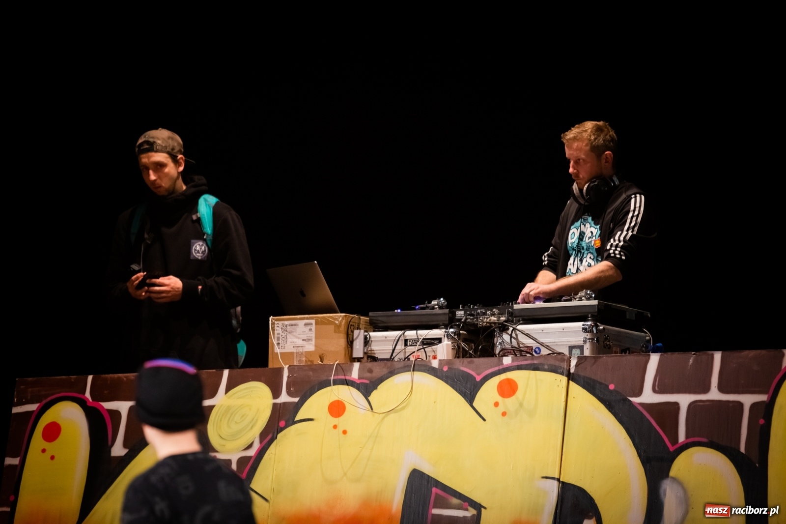 Zdjęcie w galerii na portalu naszraciborz.pl: Ogólnopolskie zawody breakingowe w RCK wiadomości z regionu