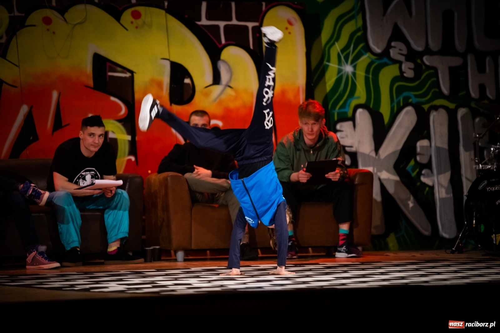 Zdjęcie w galerii na portalu naszraciborz.pl: Ogólnopolskie zawody breakingowe w RCK wiadomości z regionu