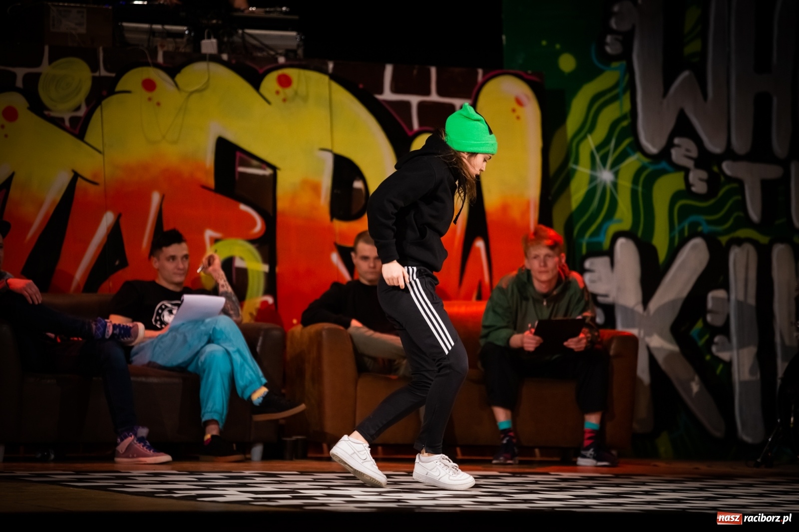 Zdjęcie w galerii na portalu naszraciborz.pl: Ogólnopolskie zawody breakingowe w RCK wiadomości z regionu