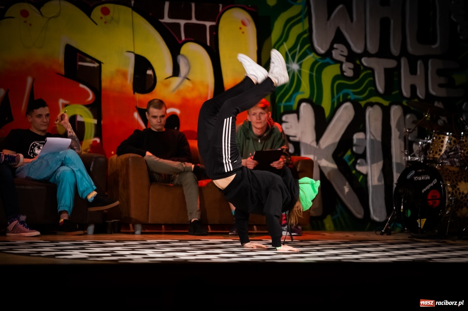 Zdjęcie w galerii na portalu naszraciborz.pl: Ogólnopolskie zawody breakingowe w RCK wiadomości z regionu