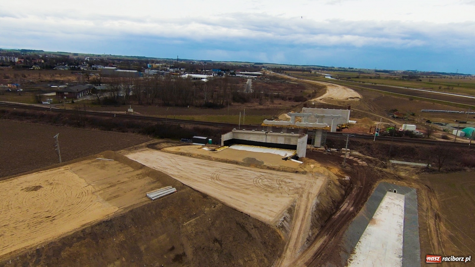 Zdjęcie w galerii na portalu naszraciborz.pl: Raport z budowy wschodniej obwodnicy [FOTO, WIDEO] wiadomości z regionu