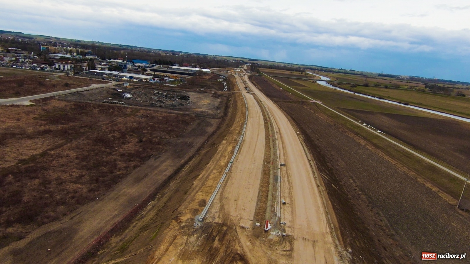 Zdjęcie w galerii na portalu naszraciborz.pl: Raport z budowy wschodniej obwodnicy [FOTO, WIDEO] wiadomości z regionu
