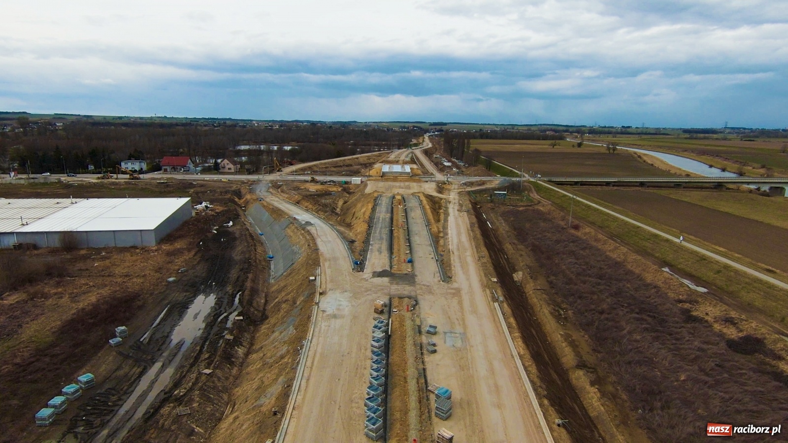 Zdjęcie w galerii na portalu naszraciborz.pl: Raport z budowy wschodniej obwodnicy [FOTO, WIDEO] wiadomości z regionu