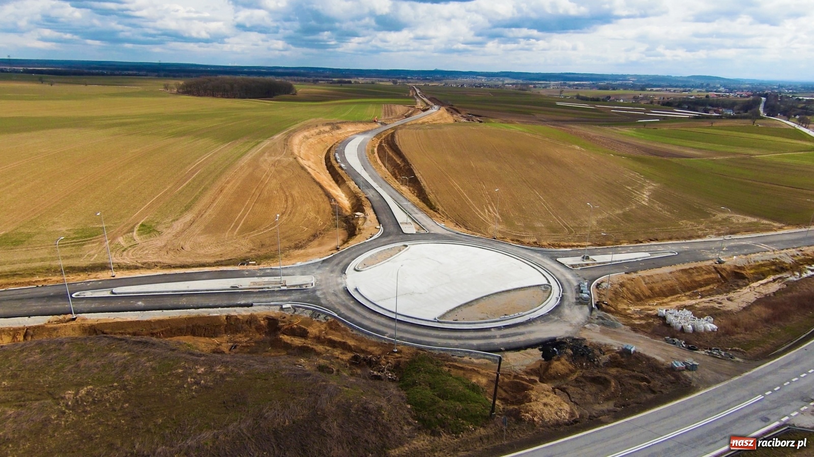 Zdjęcie w galerii na portalu naszraciborz.pl: Raport z budowy wschodniej obwodnicy [FOTO, WIDEO] wiadomości z regionu