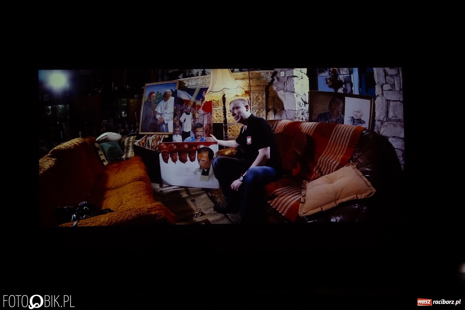 Zdjęcie w galerii na portalu naszraciborz.pl: In Memoriam. Szczypiński i Mitręga udostępnili nowy film w YouTube wiadomości z regionu