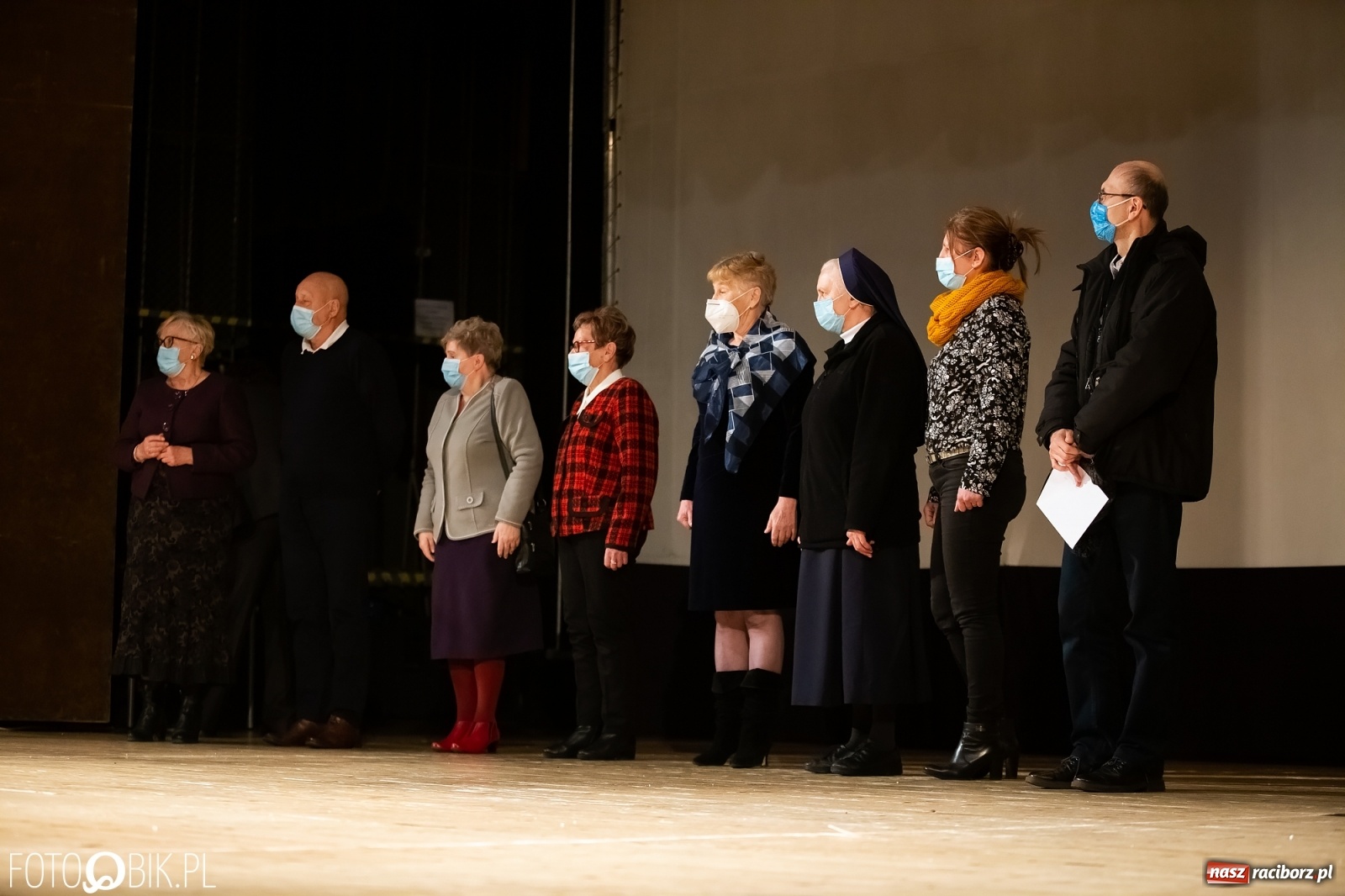 Zdjęcie w galerii na portalu naszraciborz.pl: In Memoriam. Szczypiński i Mitręga udostępnili nowy film w YouTube wiadomości z regionu