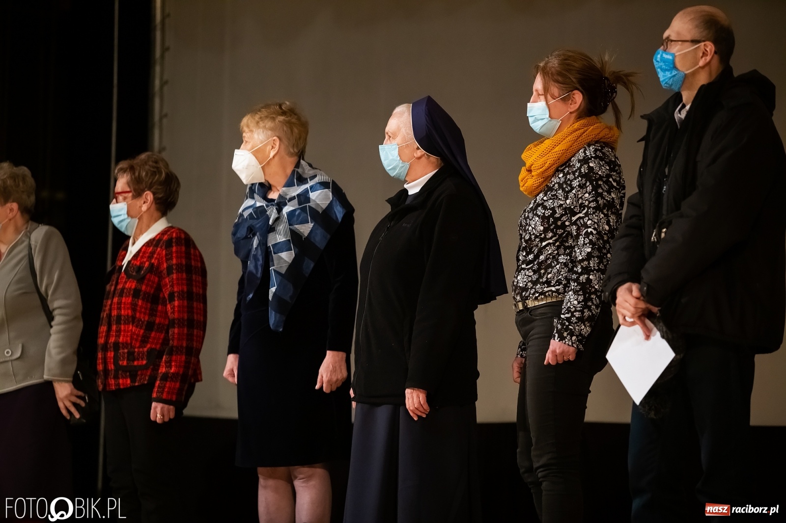 Zdjęcie w galerii na portalu naszraciborz.pl: In Memoriam. Szczypiński i Mitręga udostępnili nowy film w YouTube wiadomości z regionu