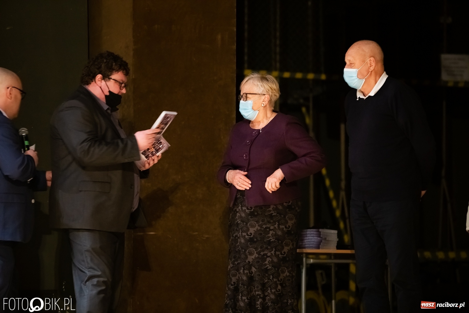 Zdjęcie w galerii na portalu naszraciborz.pl: In Memoriam. Szczypiński i Mitręga udostępnili nowy film w YouTube wiadomości z regionu