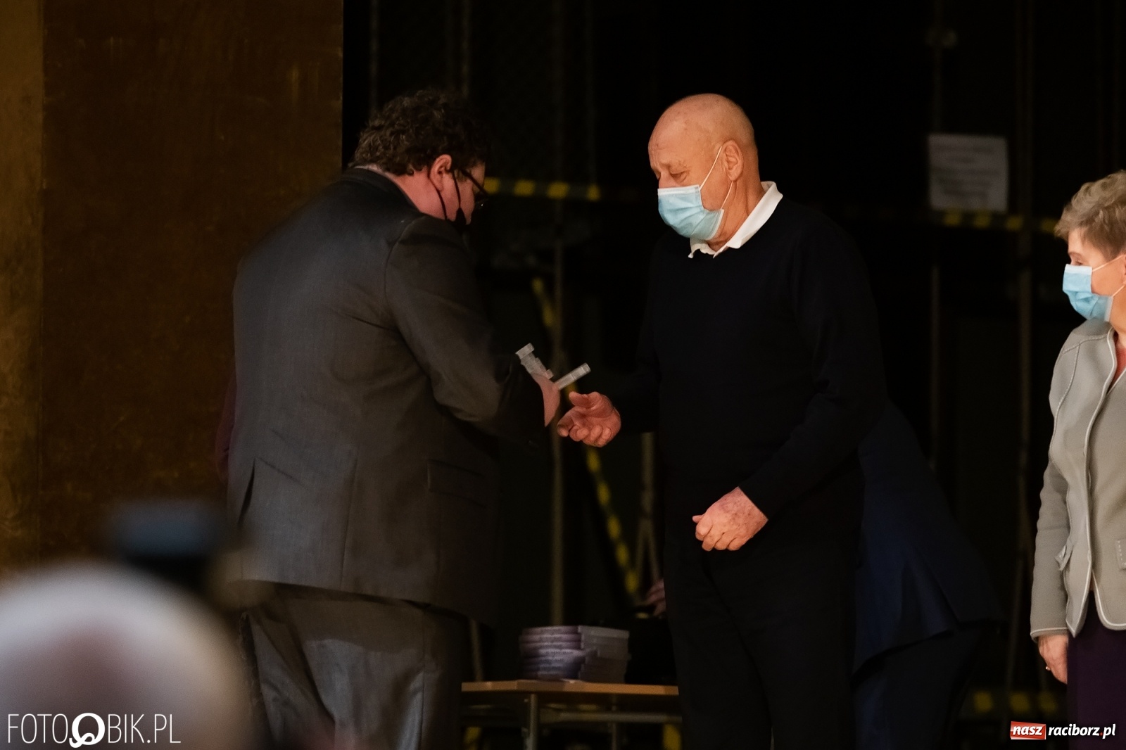 Zdjęcie w galerii na portalu naszraciborz.pl: In Memoriam. Szczypiński i Mitręga udostępnili nowy film w YouTube wiadomości z regionu